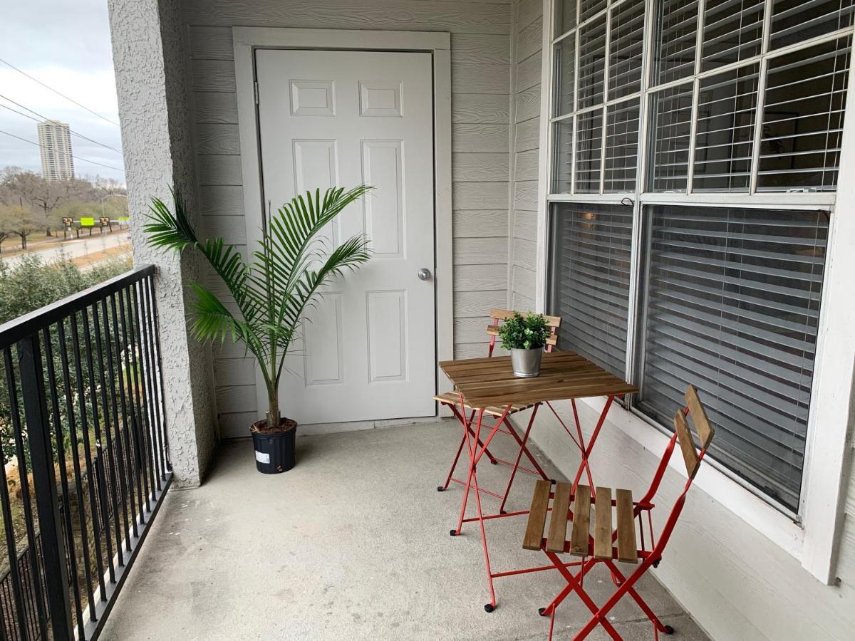Newly Furnished 1Br Apartment W/ Hermann Park View Χιούστον Εξωτερικό φωτογραφία